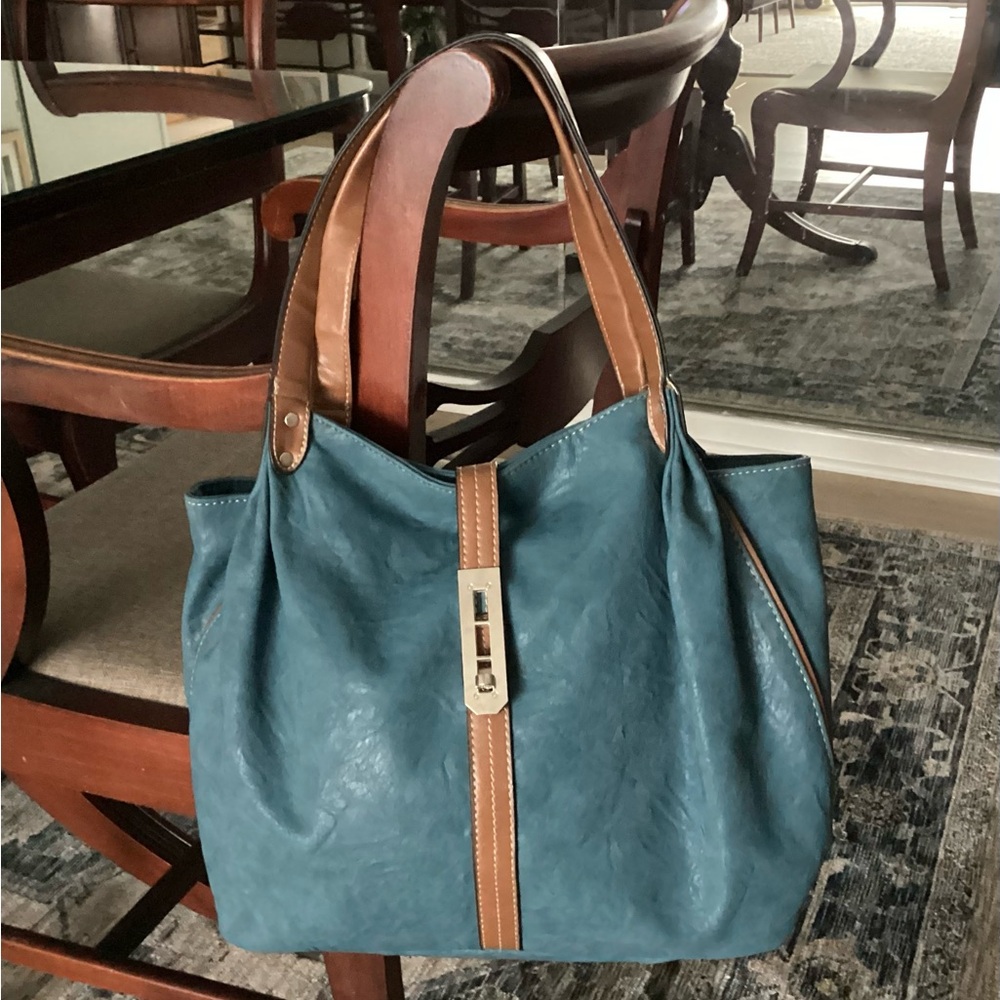 Sag Harbor Purse Tote Bag - Picture 4 of 13